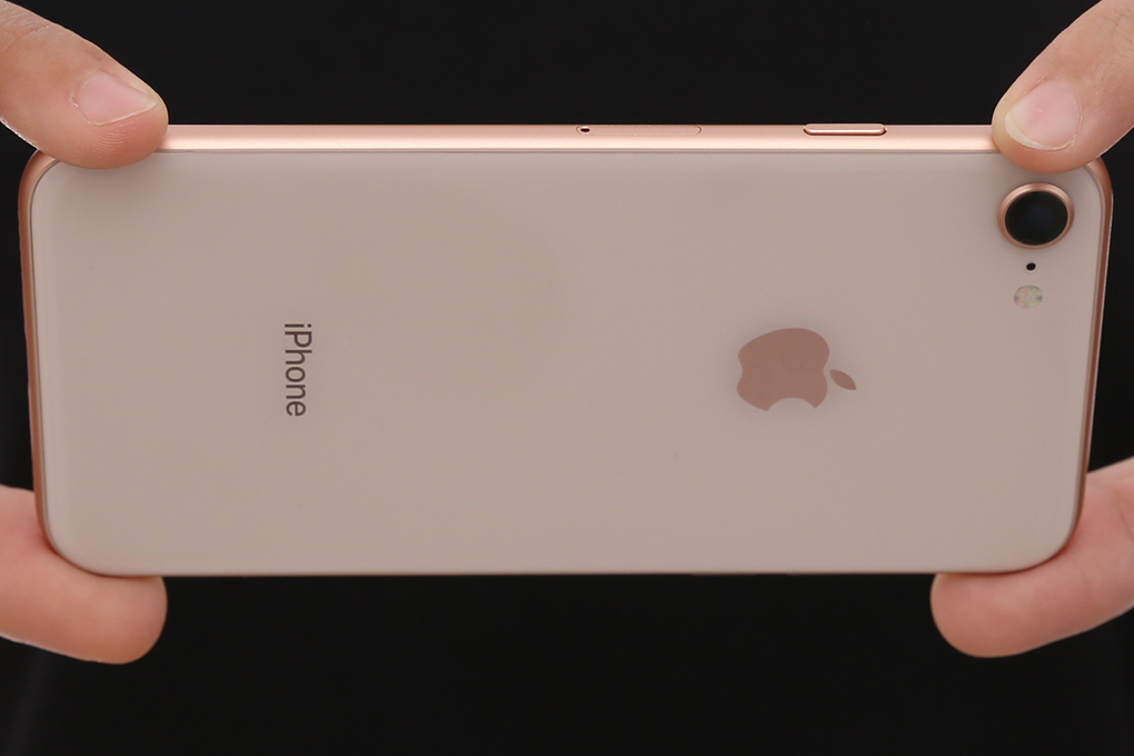 iPhone 8 màu gold