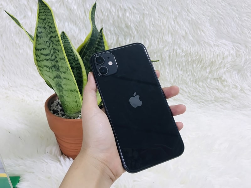 Nên mua iPhone cũ nào 